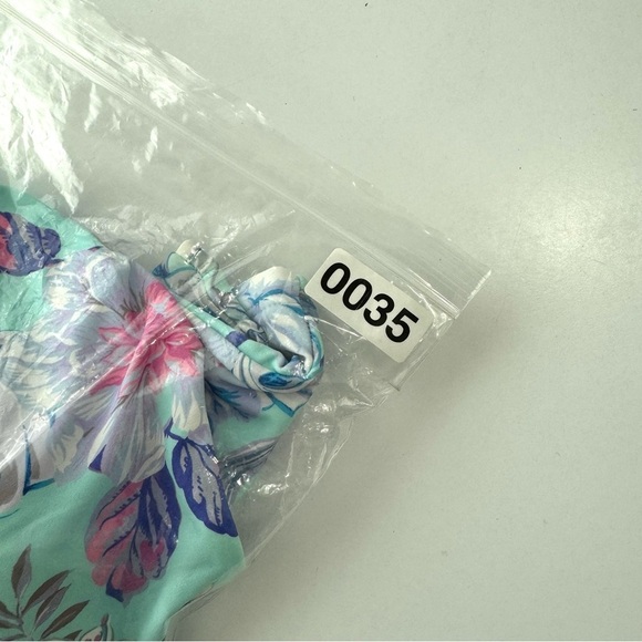 Nanette Lepore Women's Sz 12 Blue Floral Tankini Swimsuit Top Coastal Beachy EUC - Picture 10 of 10